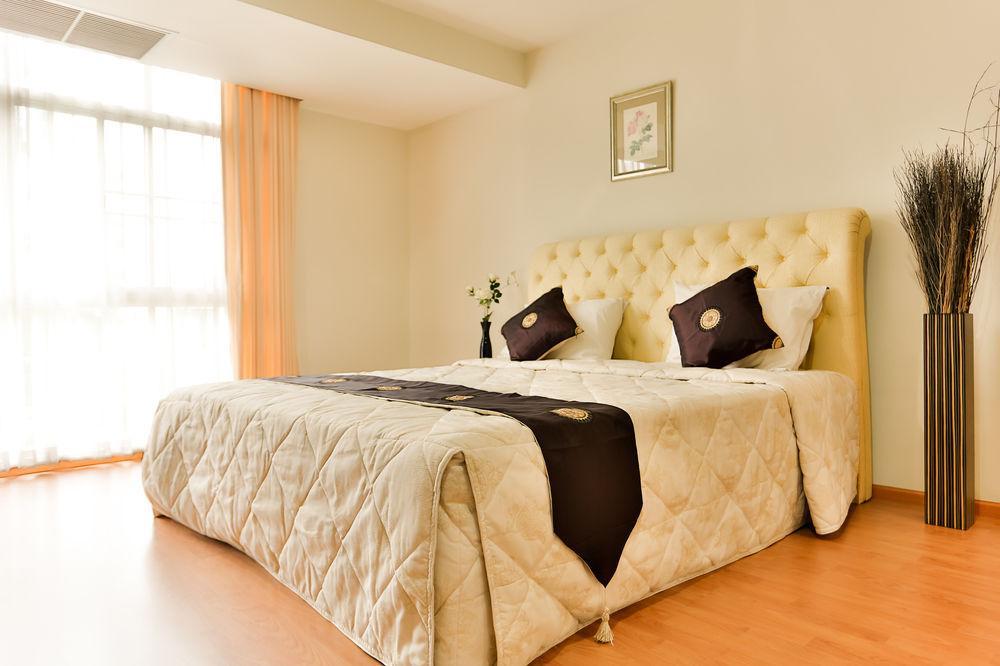 The Capital Resort @ Sukhumvit 50 Bangkok Exterior photo A bedroom at the hotel