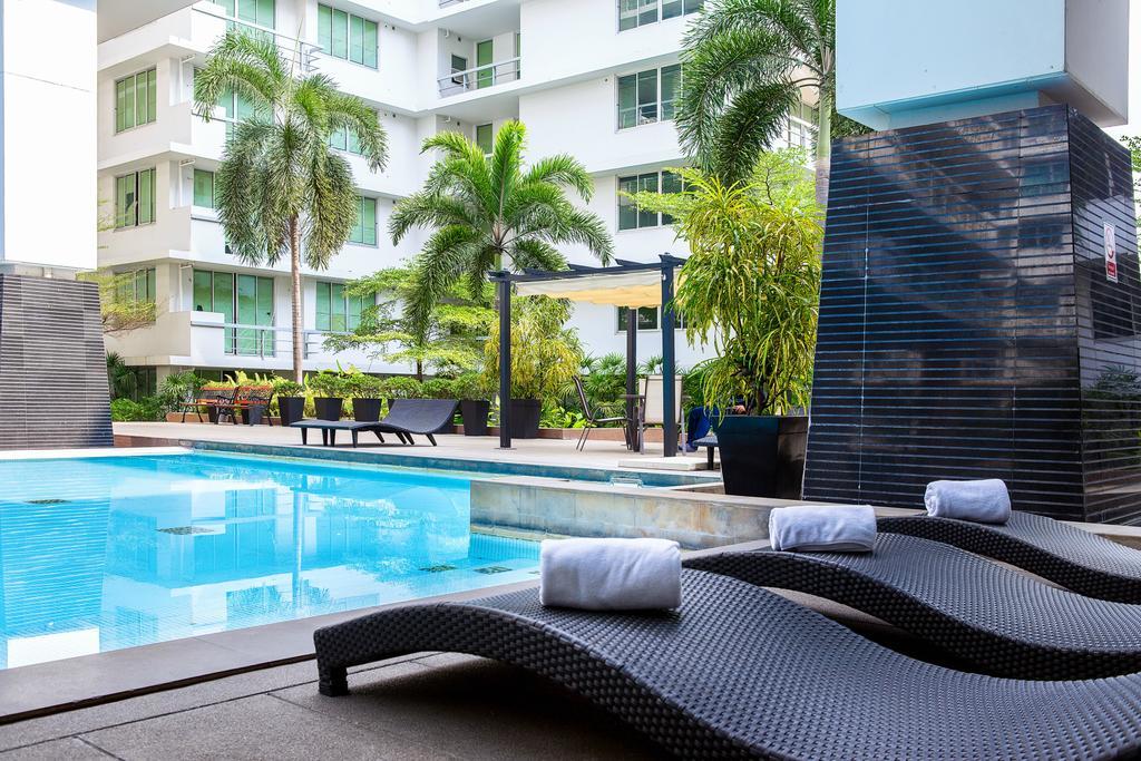 The Capital Resort @ Sukhumvit 50 Bangkok Exterior photo The swimming pool at the hotel