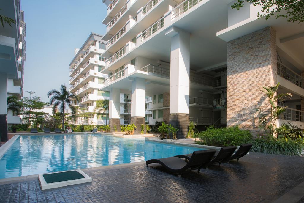 The Capital Resort @ Sukhumvit 50 Bangkok Exterior photo The Panorama pool