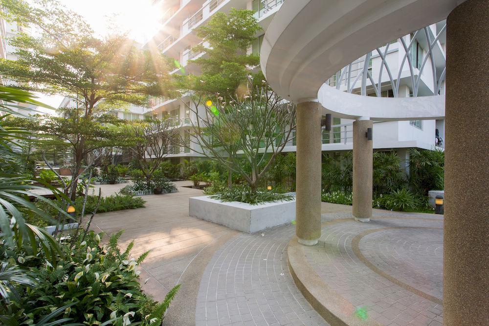 The Capital Resort @ Sukhumvit 50 Bangkok Exterior photo The Park