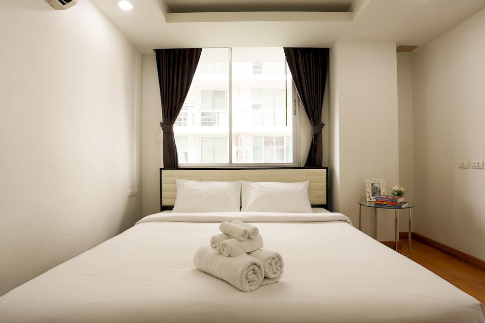 The Capital Resort @ Sukhumvit 50 Bangkok Exterior photo A bedroom at a hotel